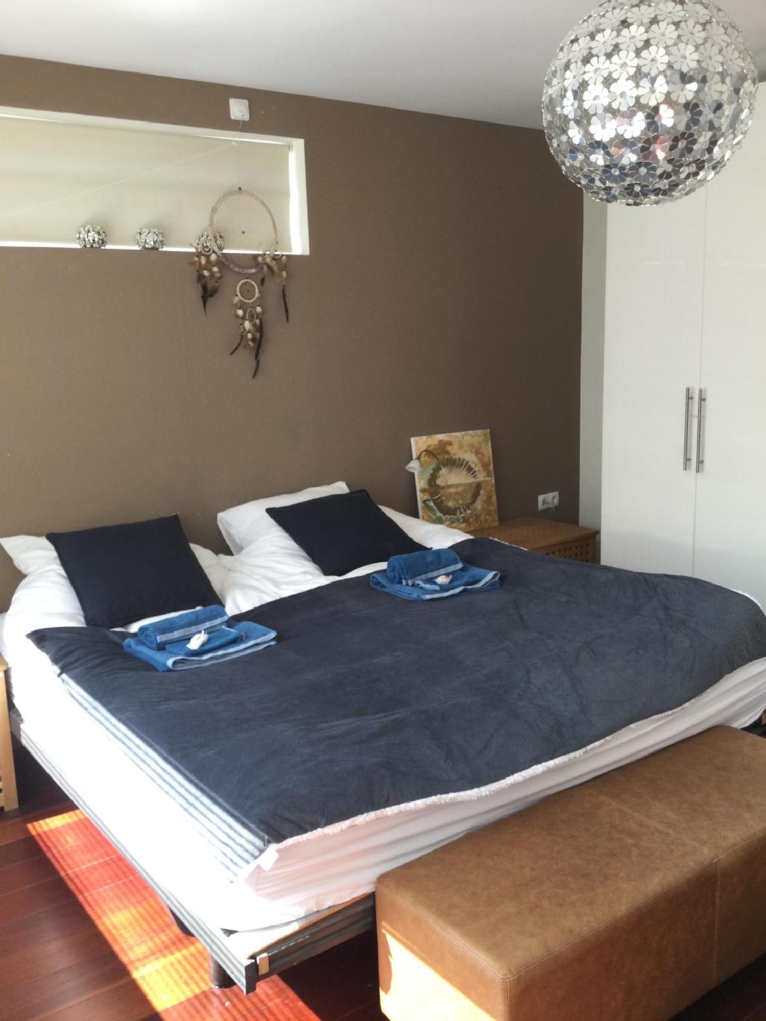 Villa Cosy Central Incl Jacuzzi Near Trainstation, Beach And City Heemstede Exterior foto